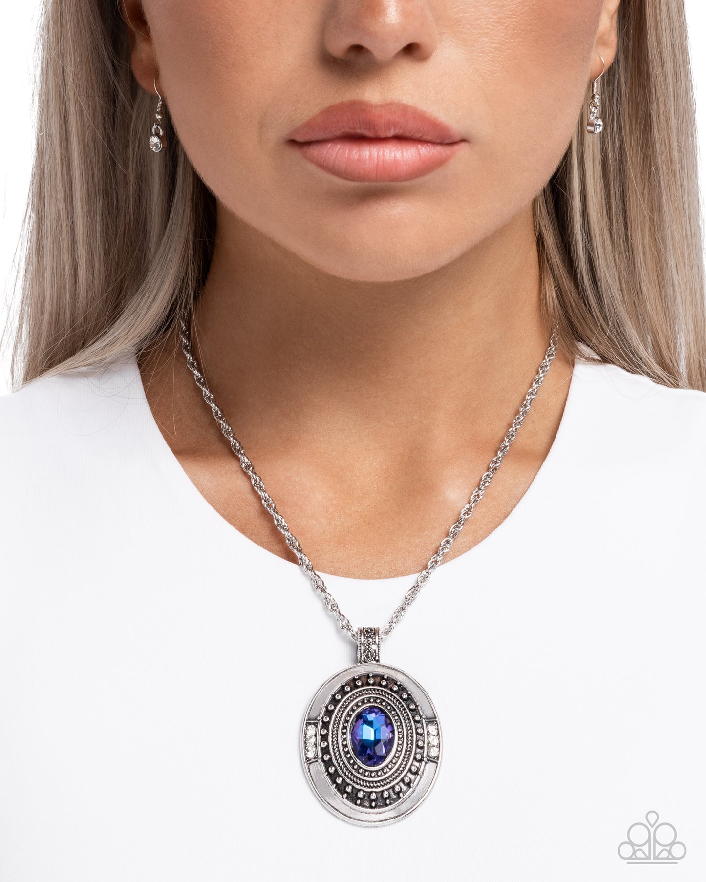 Leading Luminescence - Blue - Paparazzi Necklace Image