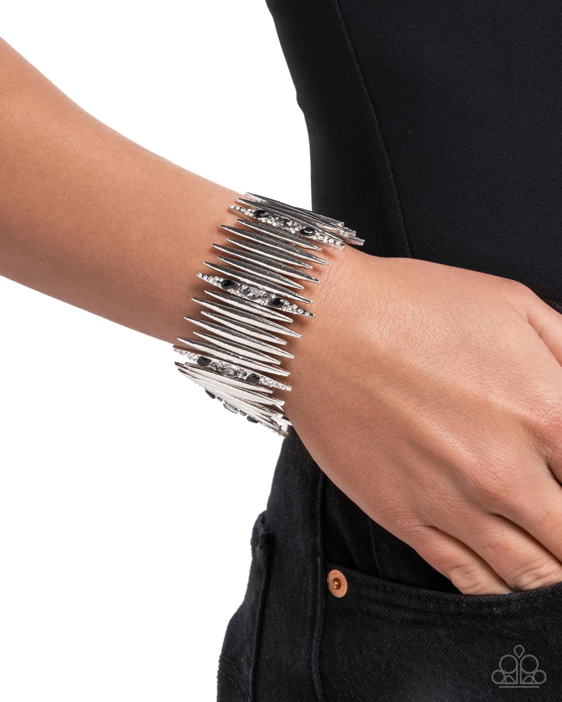 Pointed Potential - Black - Paparazzi Bracelet Image