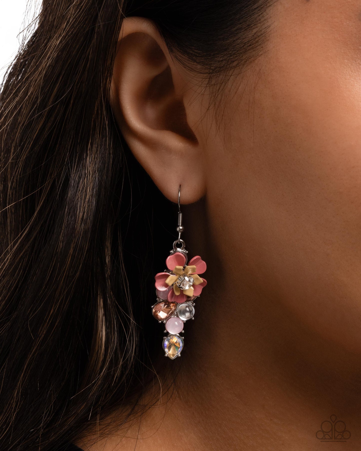 Blooming Ballad - Pink - Paparazzi Earring Image