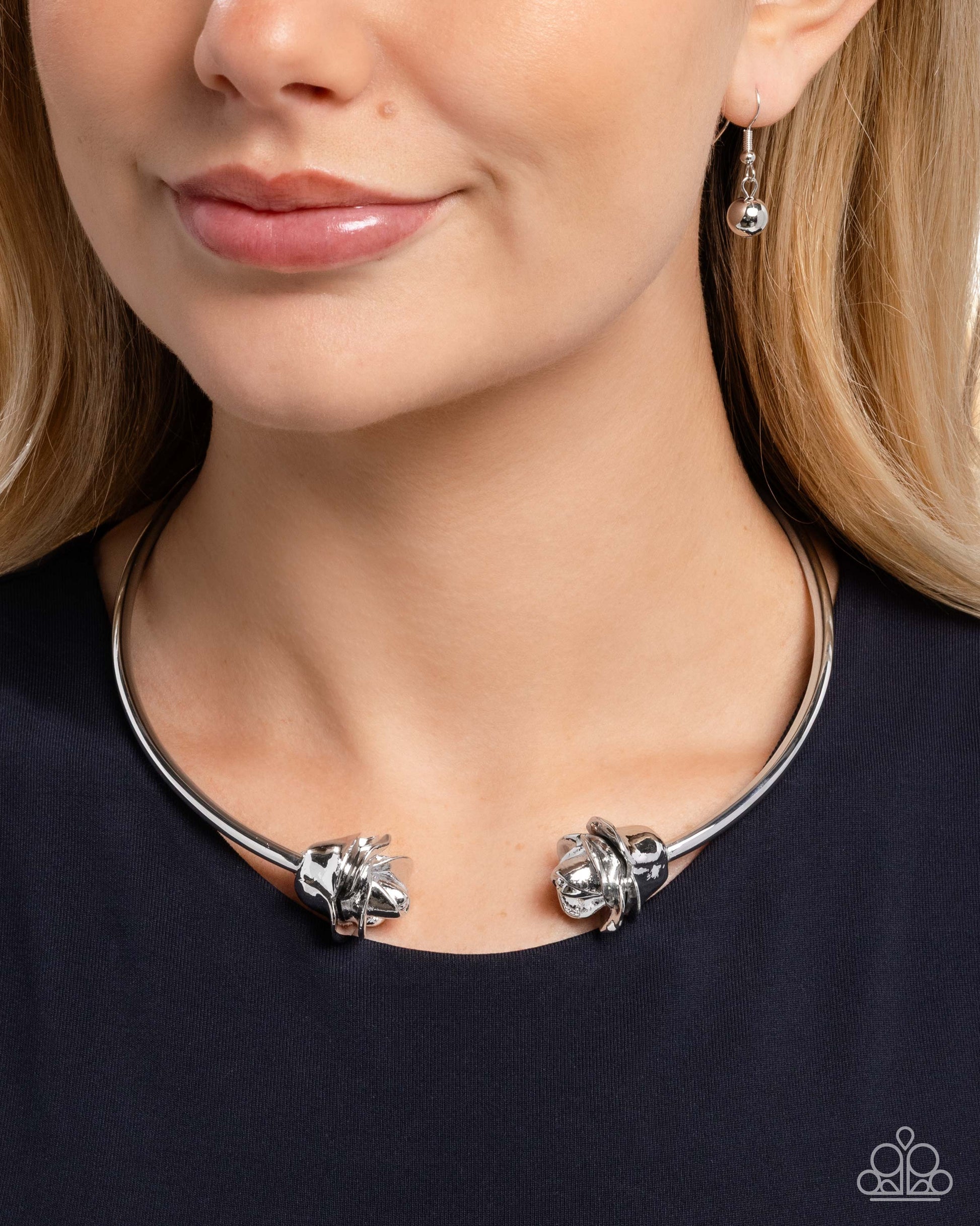 Rosy Radius - Silver - Paparazzi Necklace Image