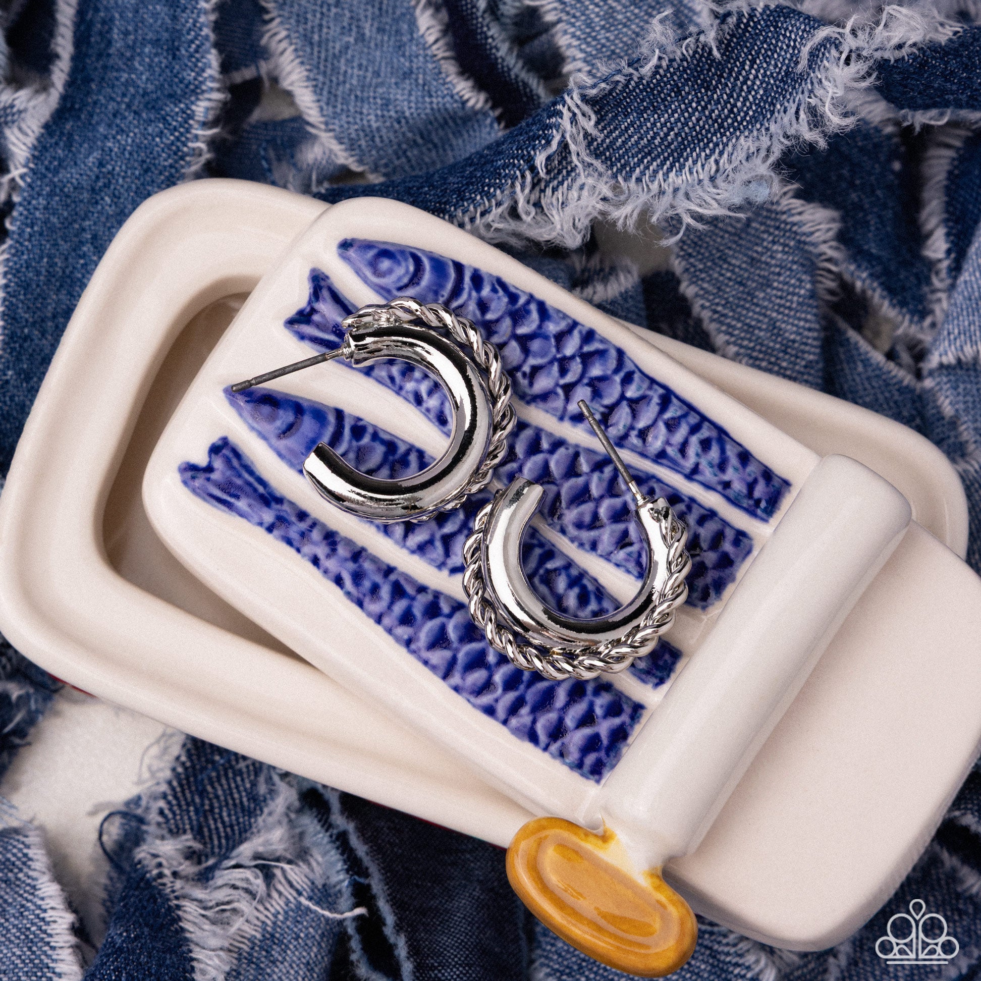 Deluxe Duo - Silver - Paparazzi Earring Image