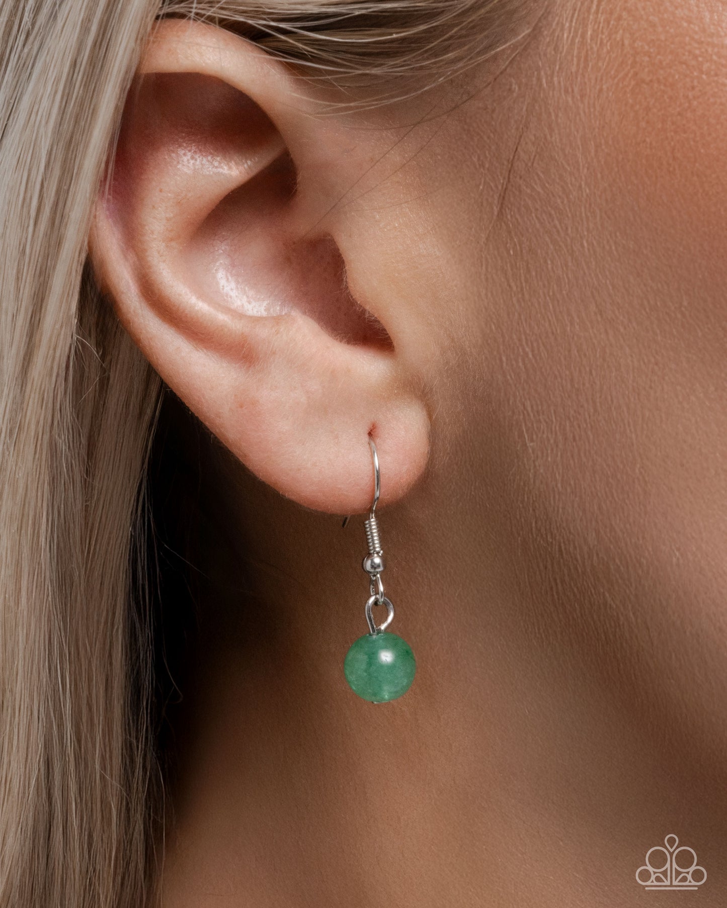 Courting Creativity - Green - Paparazzi Necklace Image