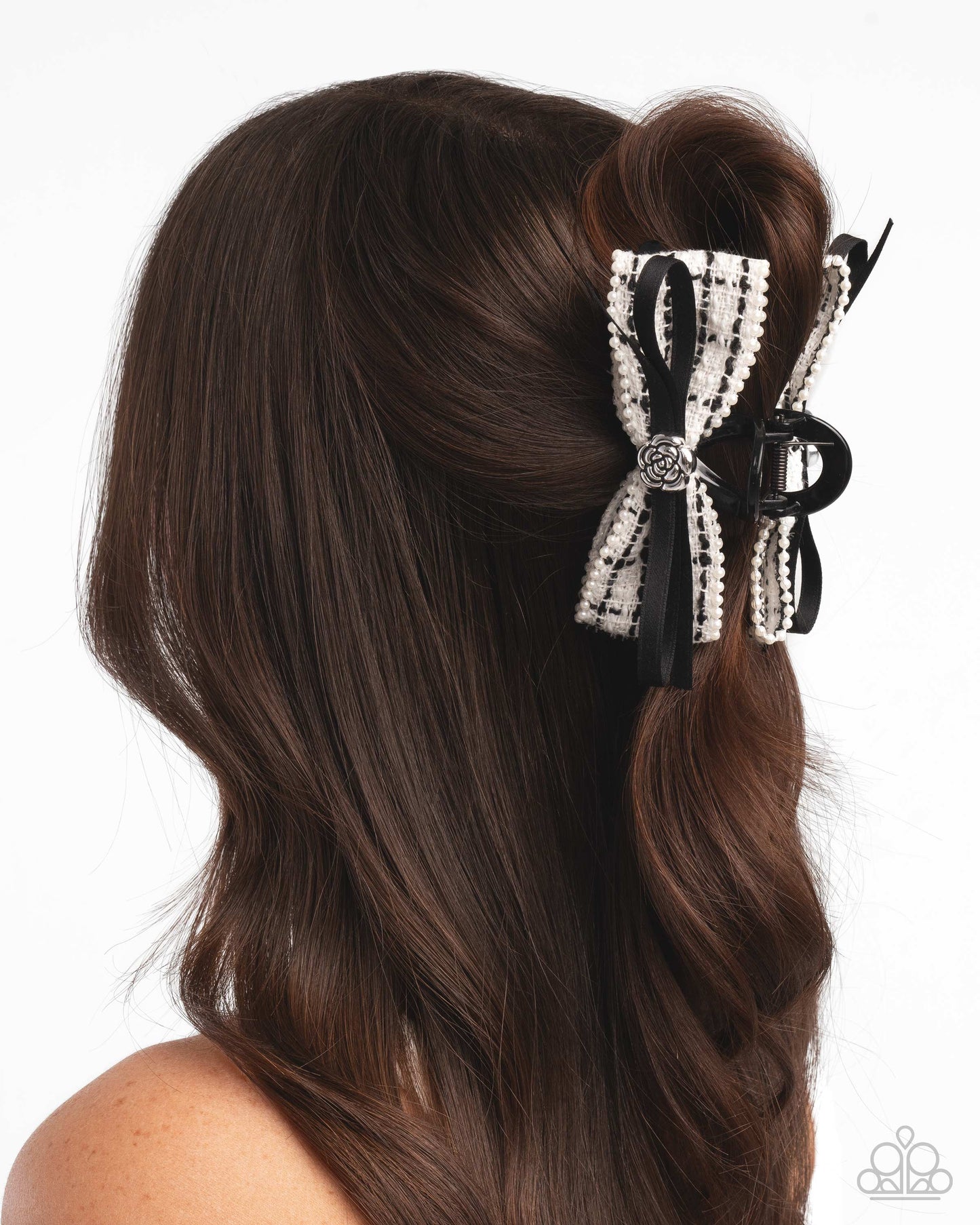 Private School - White - Paparazzi Hair Accessories Image