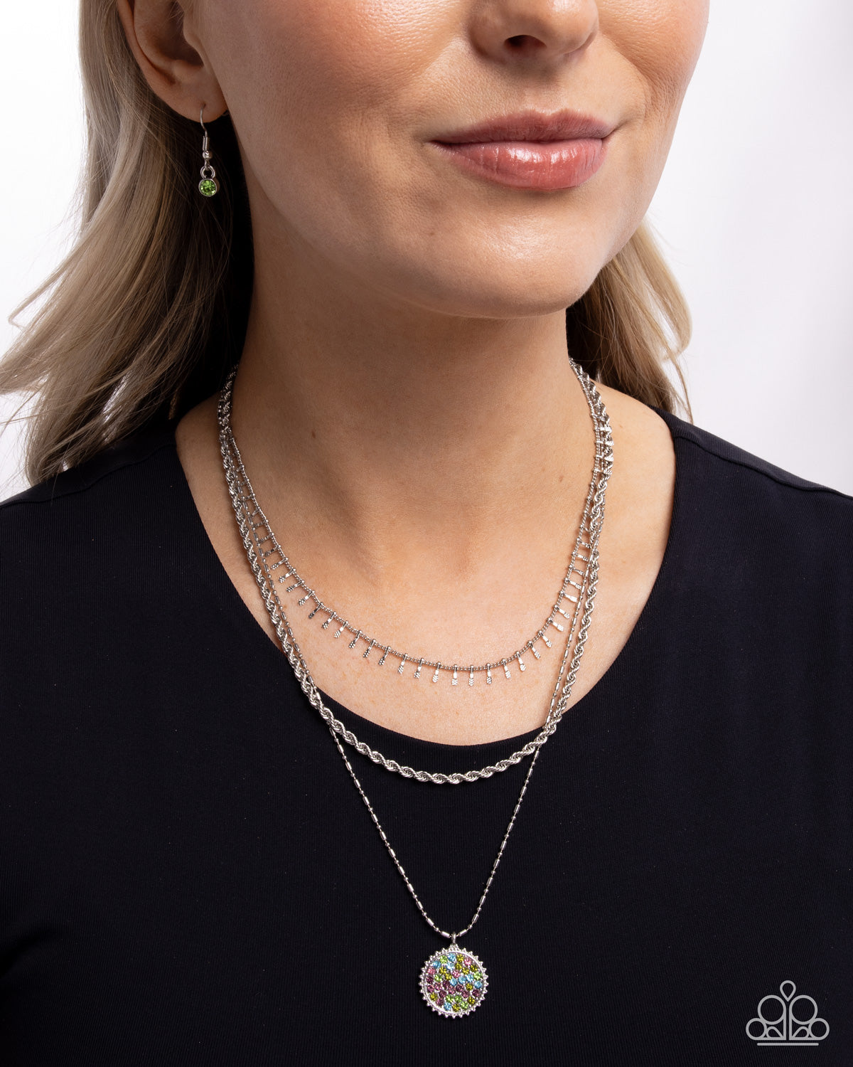 Mind-Blowing Boulevard - Paparazzi Necklace Image
