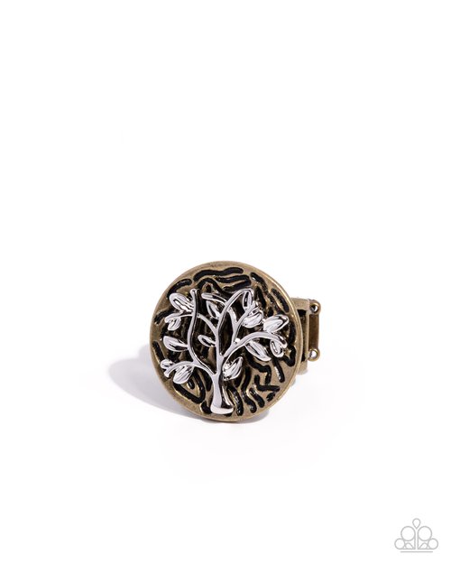 Bold Branches - Brass - Paparazzi Ring Image