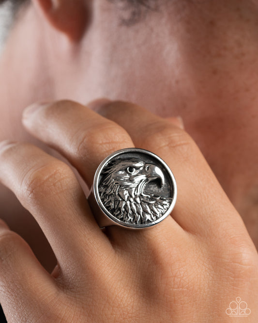 Eagle Edge - Silver - Paparazzi Ring Image