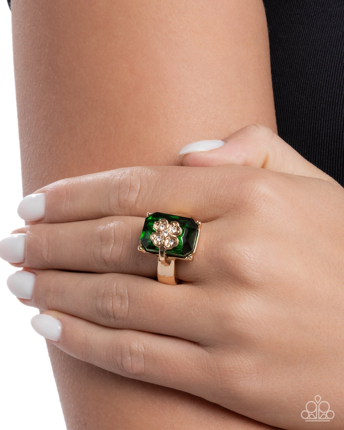 St. Patricks Shimmer - Paparazzi Ring Image