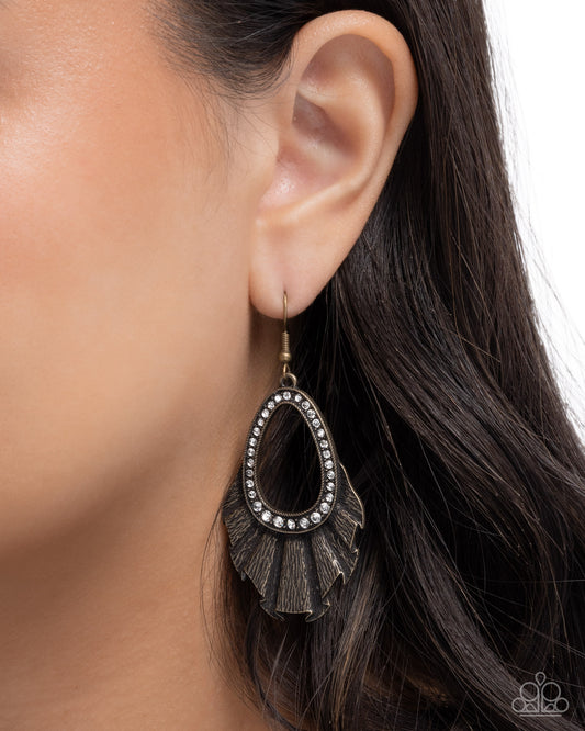 Crimped Coworker - Brass - Paparazzi Earring Image