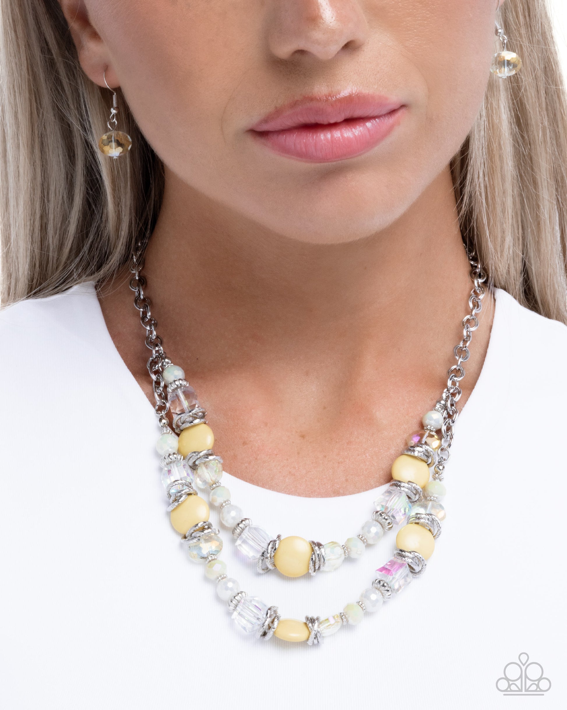 Valiant Victorian - Yellow - Paparazzi Necklace Image