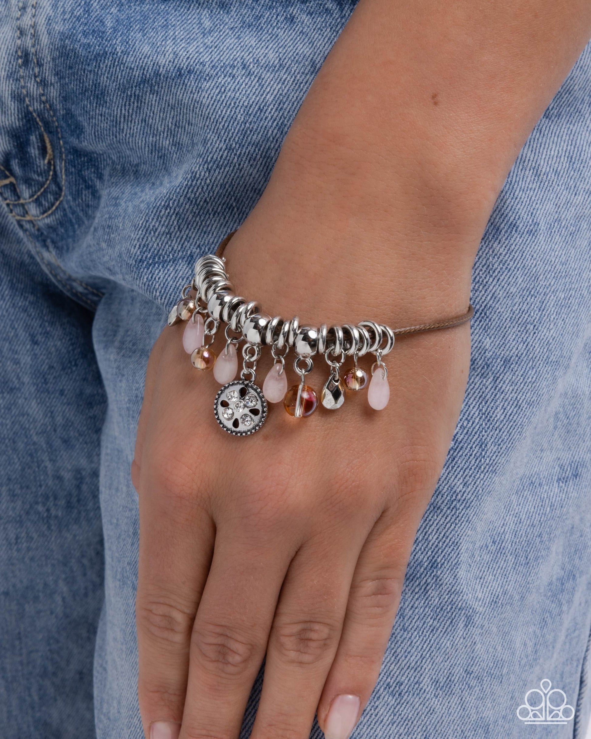 Tremolo Tapestry - Pink - Paparazzi Bracelet Image