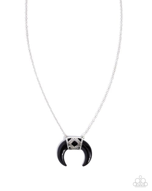 Horn Haute - Paparazzi Necklace Image