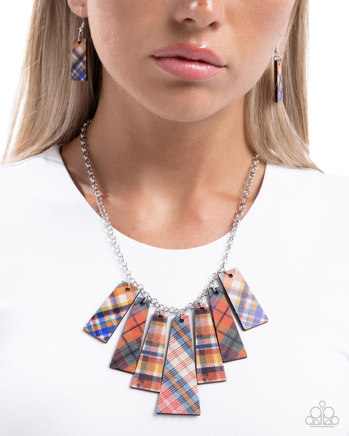 Pleasing Plaid - Paparazzi Necklace Image