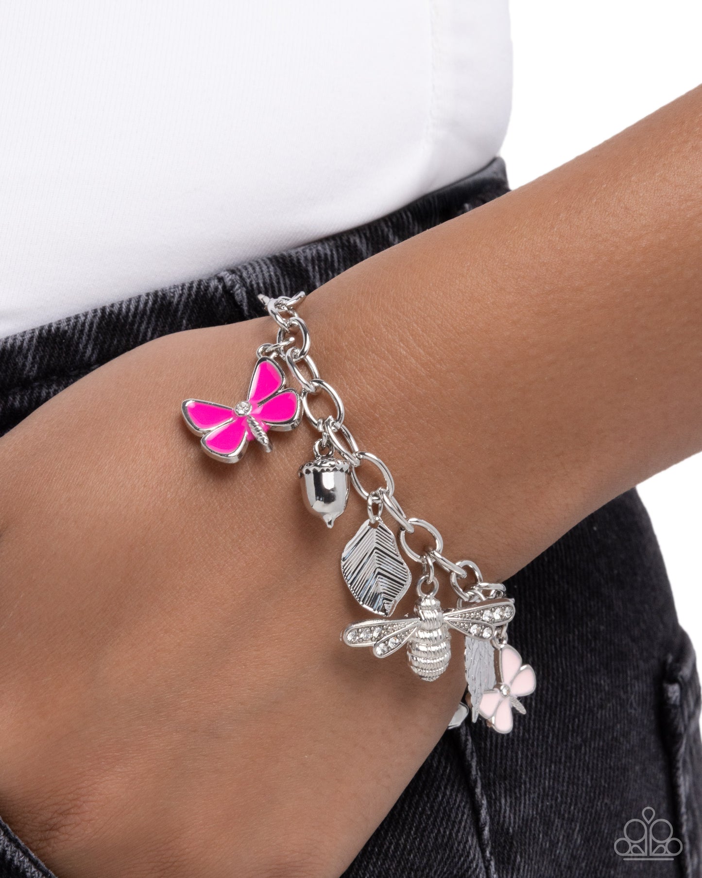 Iconic Insects - Pink - Paparazzi Bracelet Image