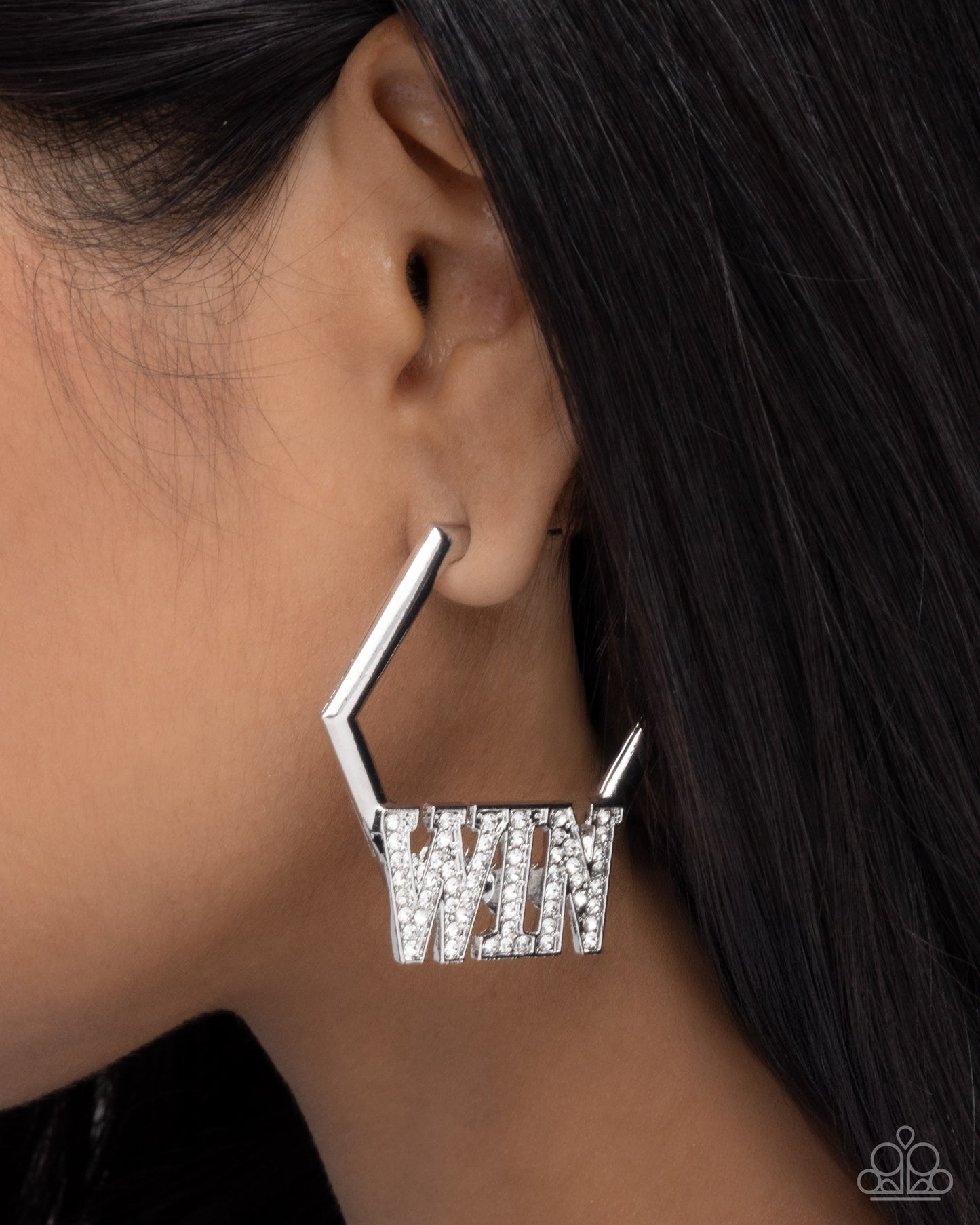 Everything to Win - Paparazzi Earring Image