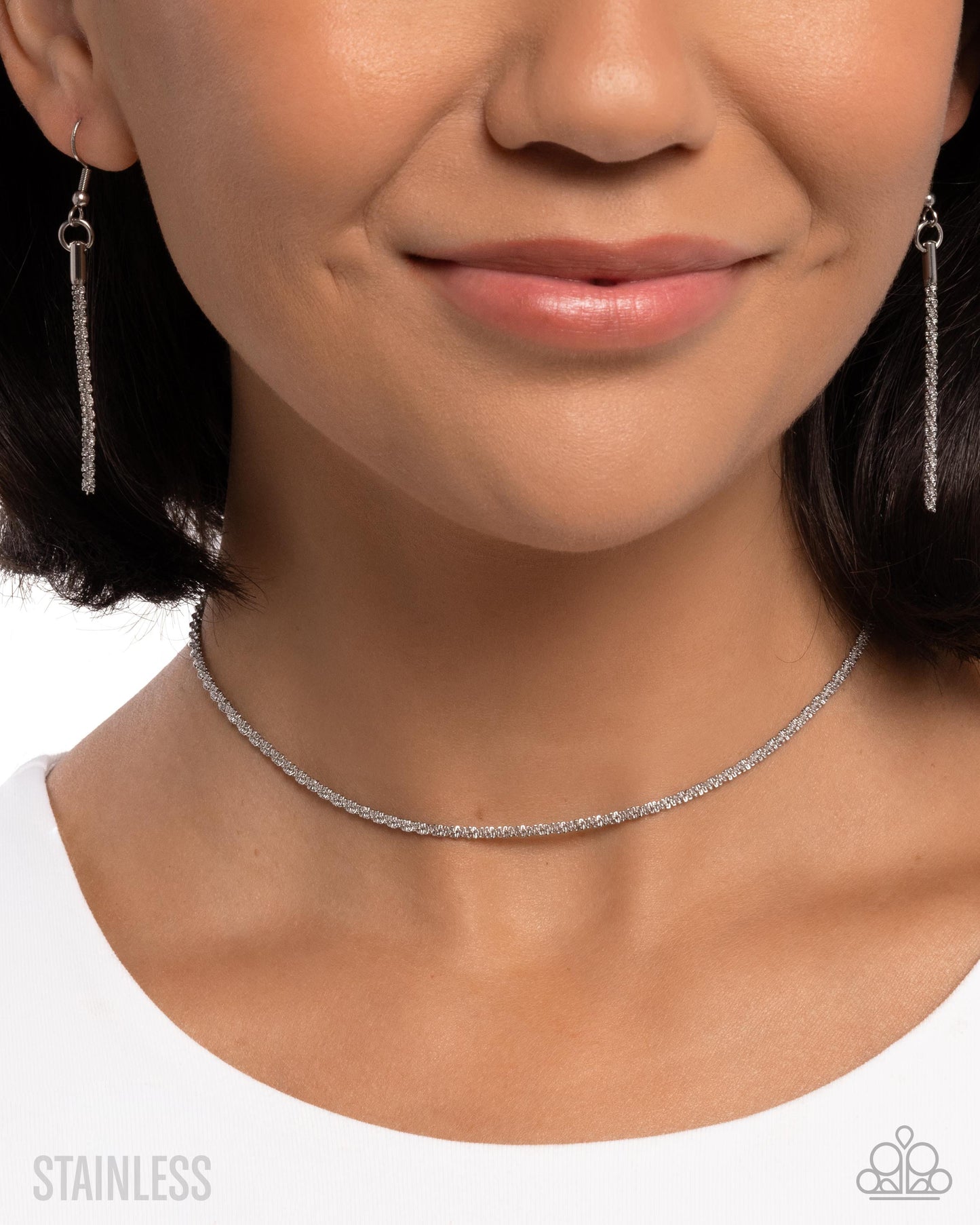 Authoritative Academy - Paparazzi Necklace Image