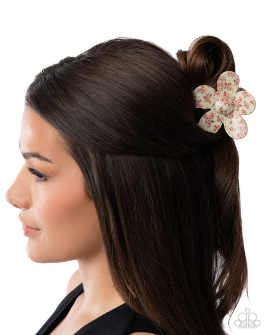 Dueling Flowers - Paparazzi Hair Accessories Image