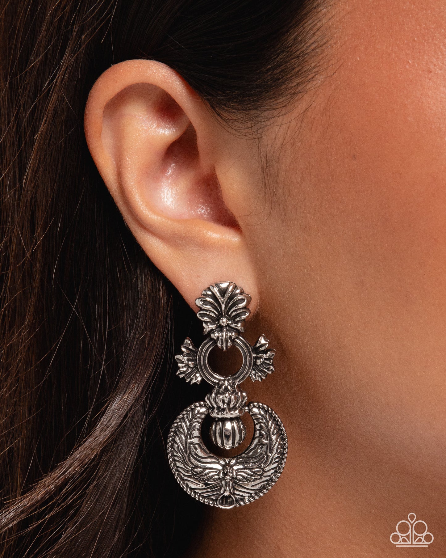 Officially Ornate - Paparazzi Earring Image