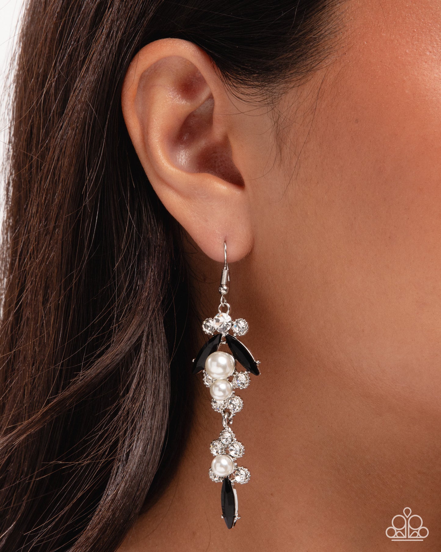 Darling Decadence - Paparazzi Earring Image