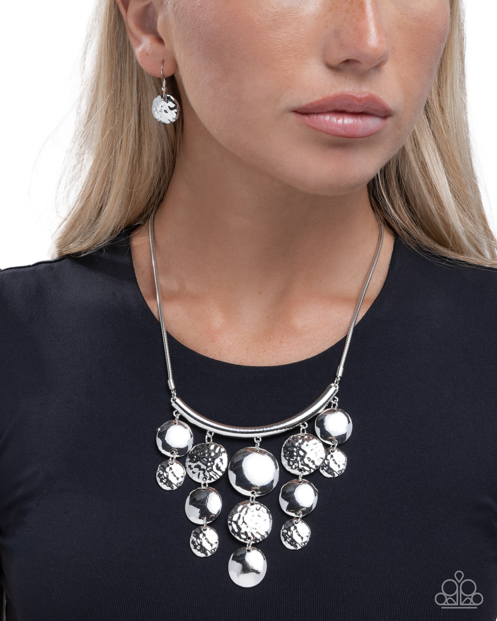 Easygoing Element - Paparazzi Necklace Image
