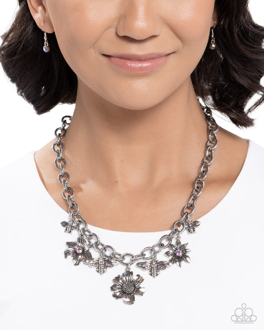 Gardening Glissando - Paparazzi Necklace Image