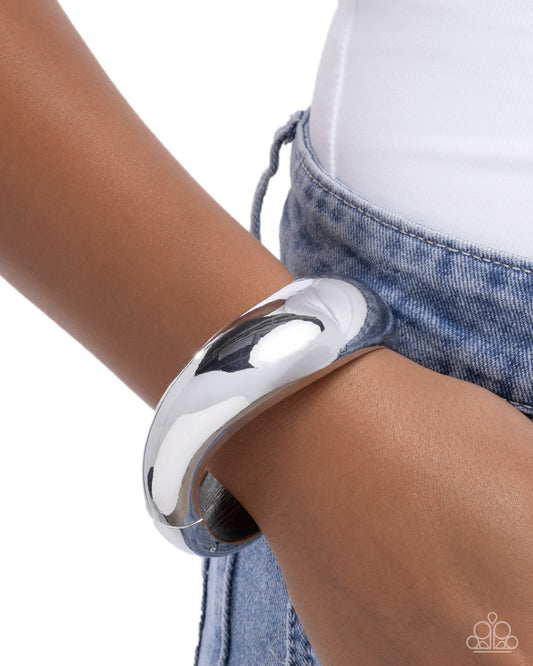 Fearless Fame - Silver - Paparazzi Bracelet Image