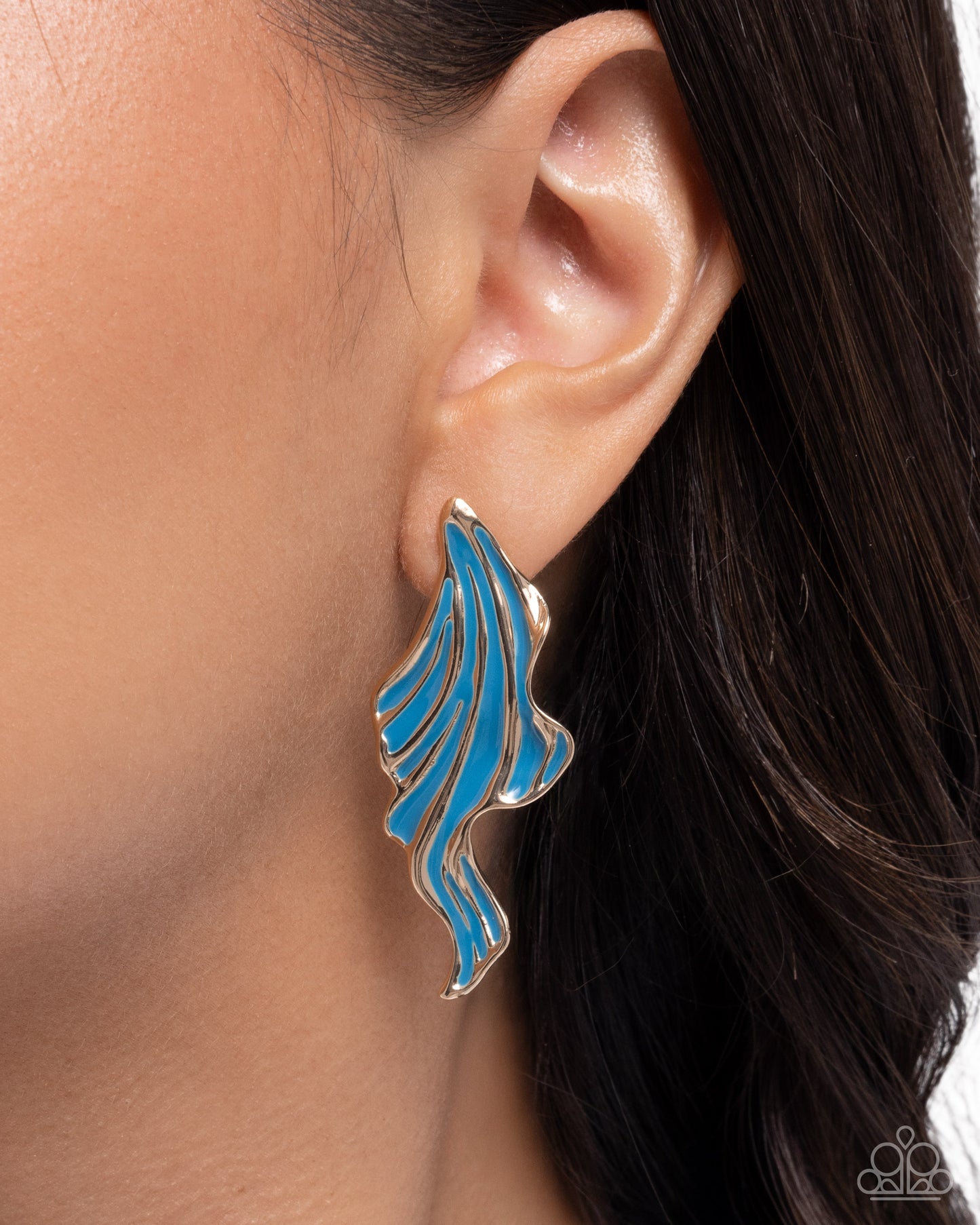 Fluid Fashion - Paparazzi Earring Image