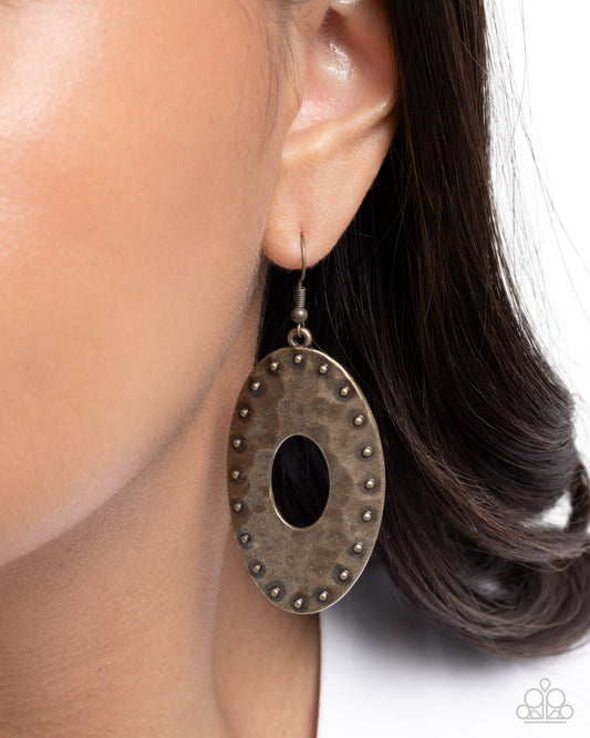 Soothing Studs - Paparazzi Earring Image