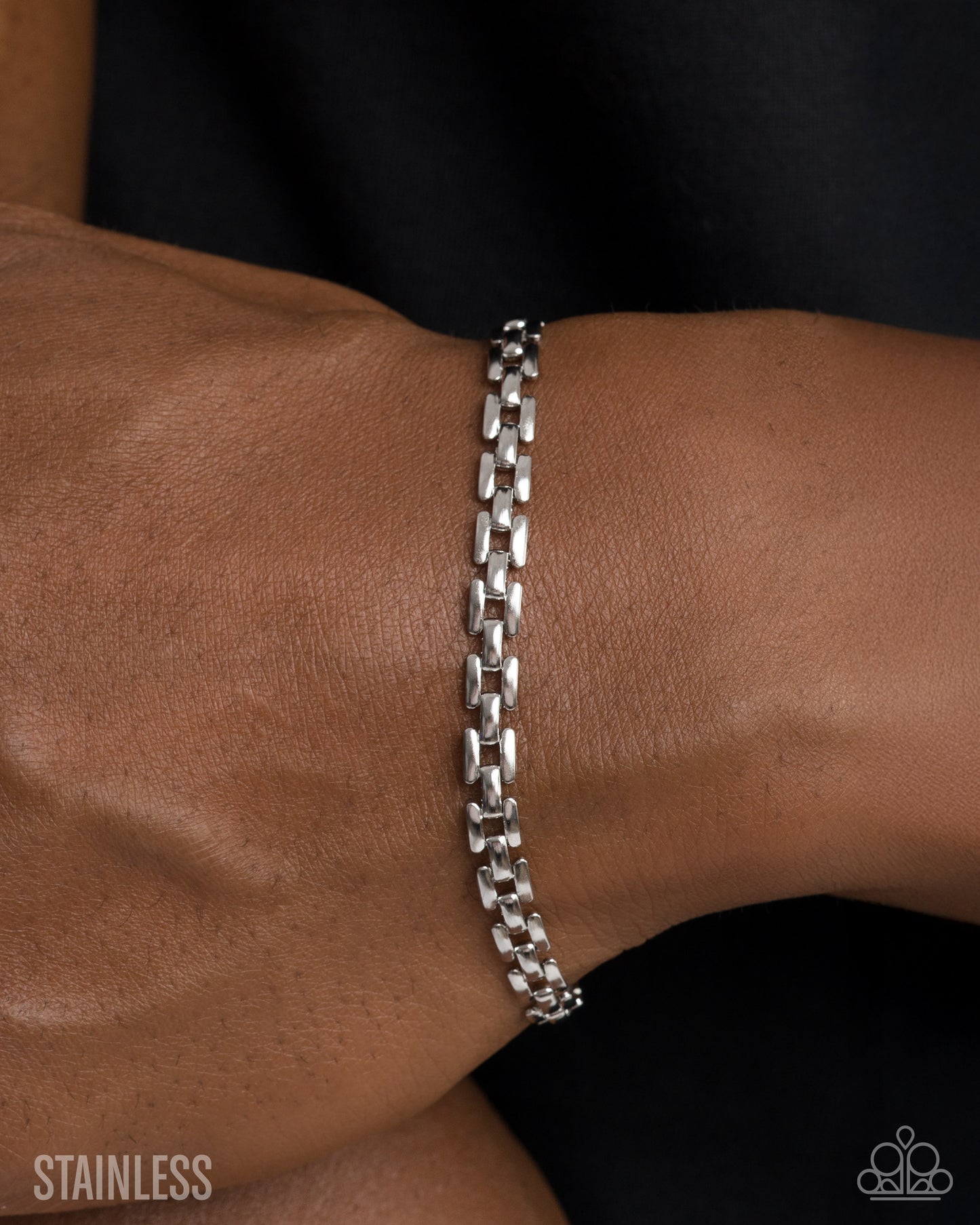 Lethal Links - Paparazzi Bracelet Image
