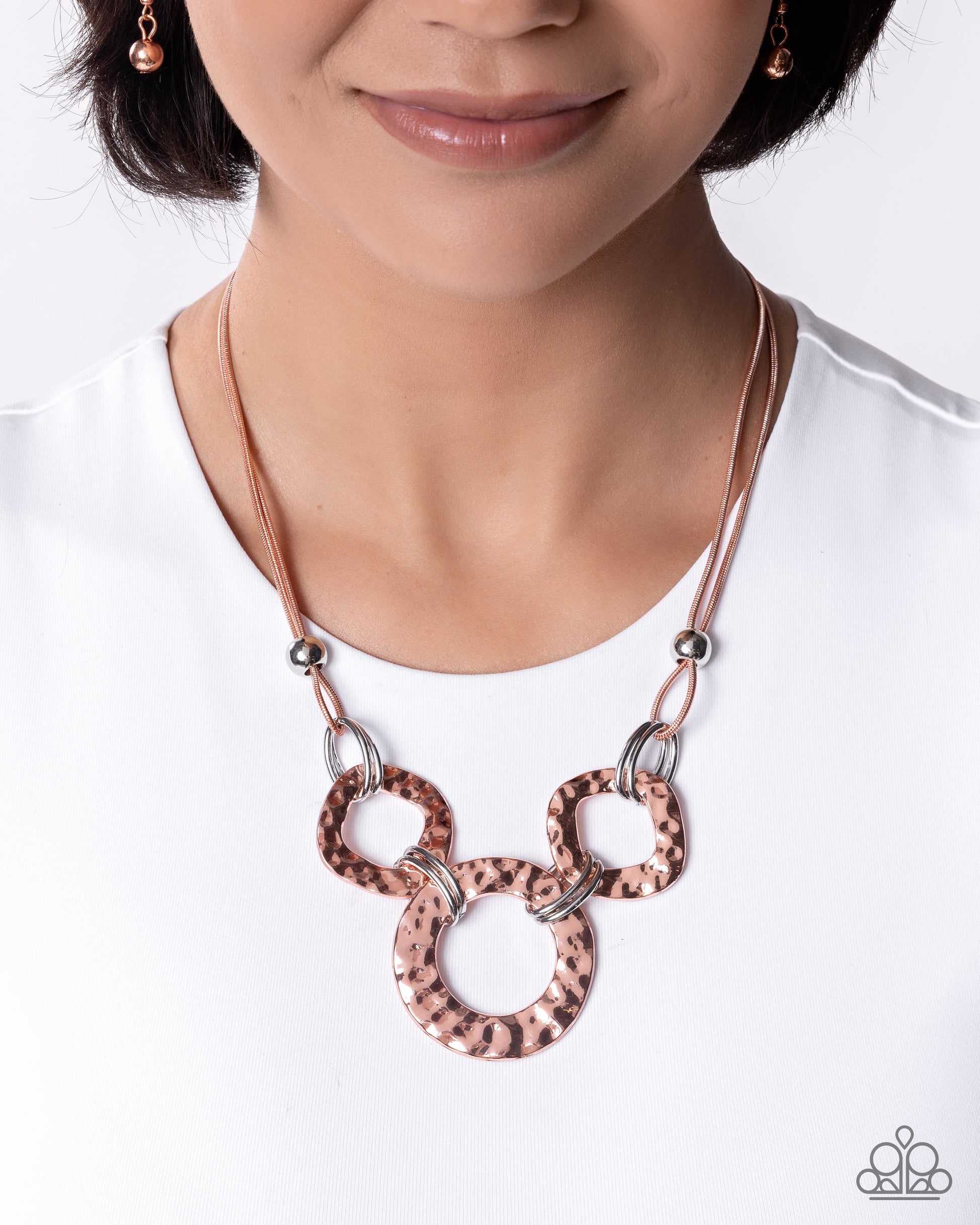 Critical Chic - Copper - Paparazzi Necklace Image