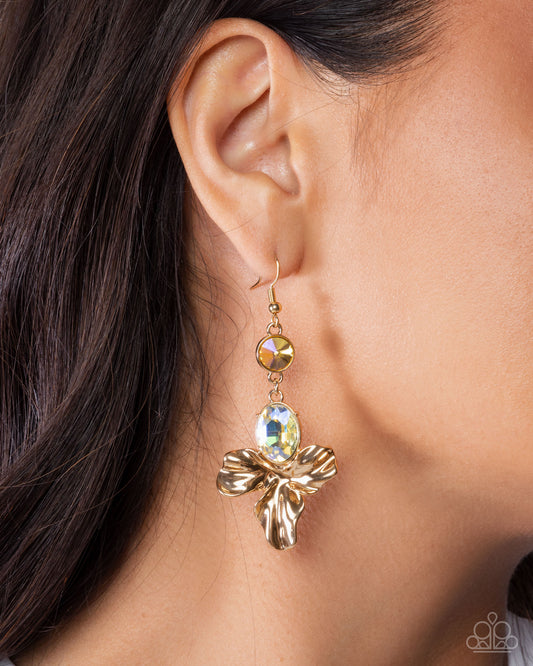 Staying Loose - Paparazzi Earring Image