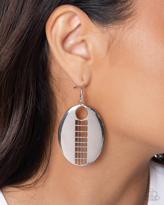 Carved Chic - Paparazzi Earring Image
