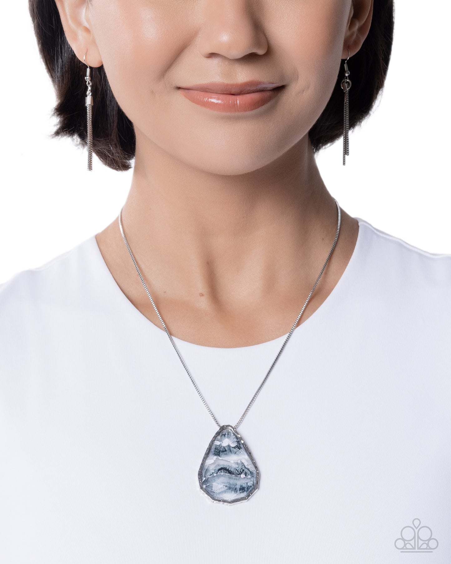 Adorably Artistic - Paparazzi Necklace Image