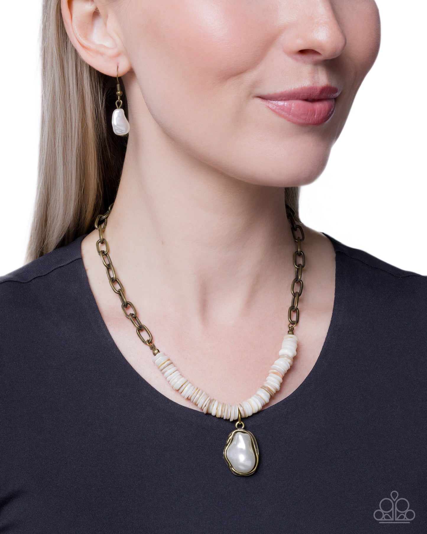 Coastal Cause - Paparazzi Necklace Image