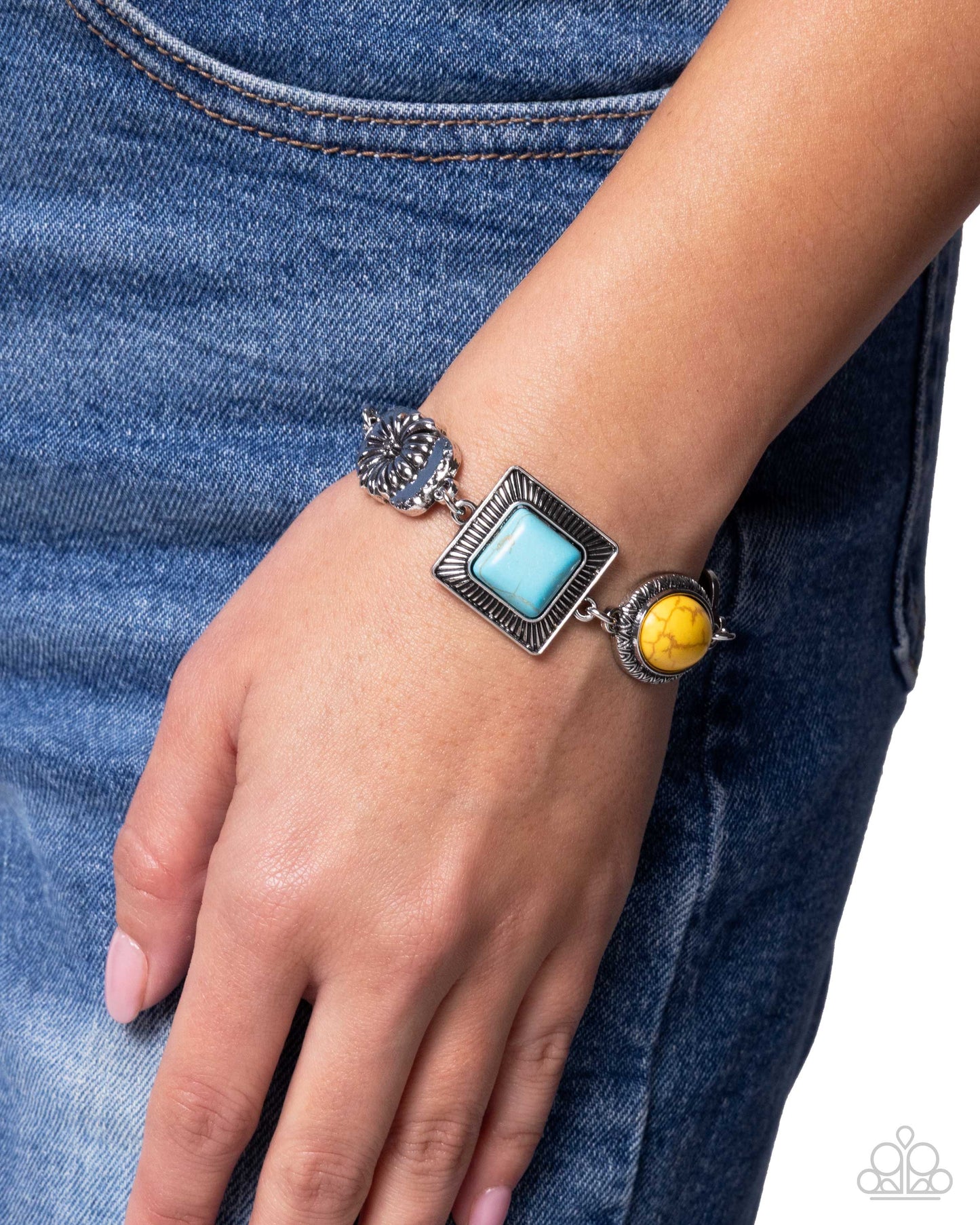 Chic Coordination - Paparazzi Bracelet Image