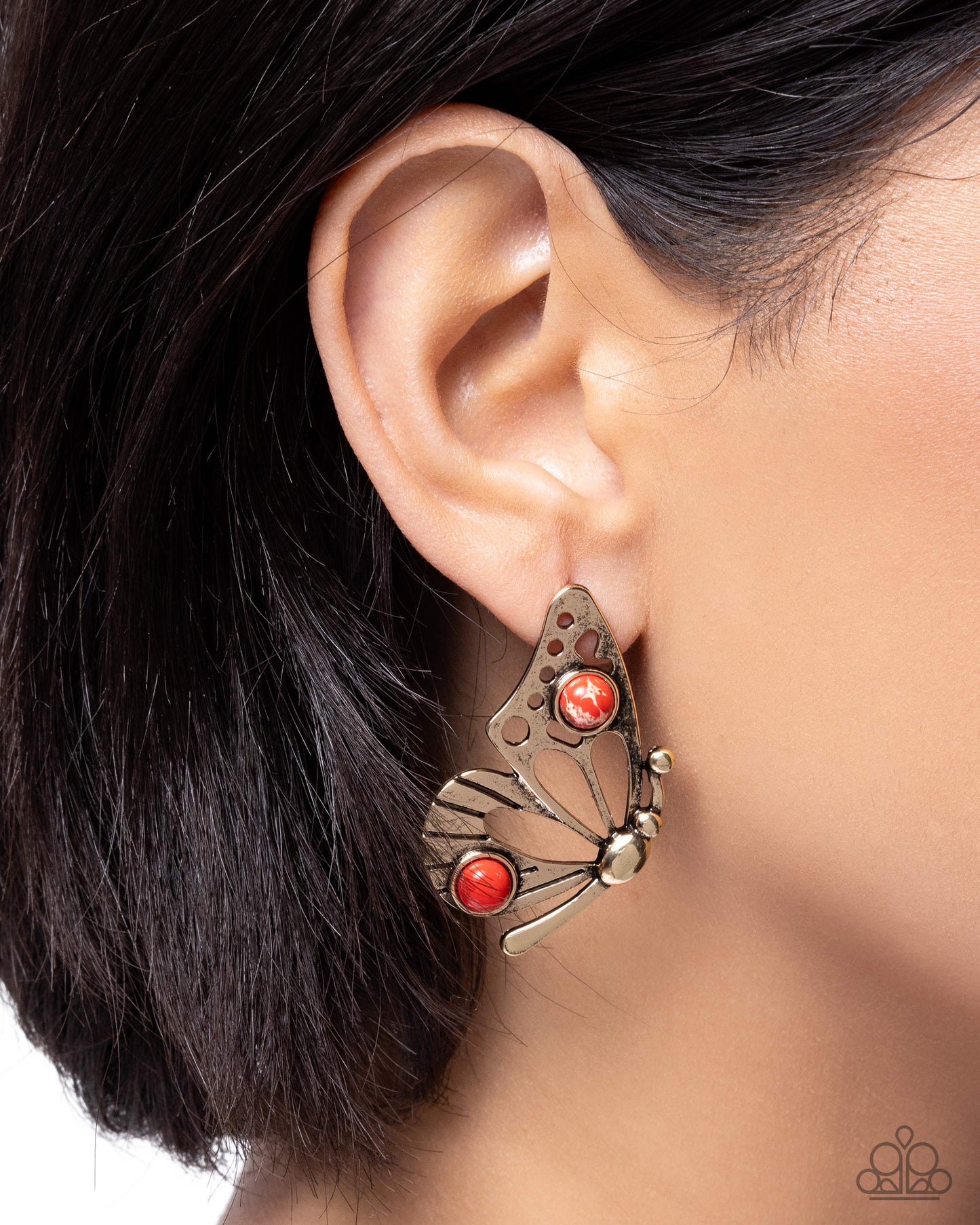 Aerial Angle - Paparazzi Earring Image