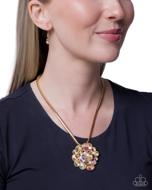 Scattered Staple - Paparazzi Necklace Image