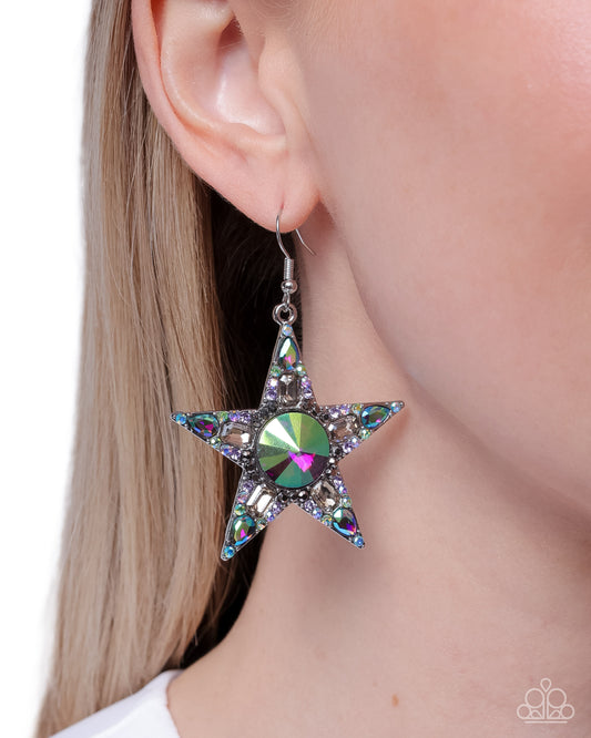 Stellar Score - Paparazzi Earring Image