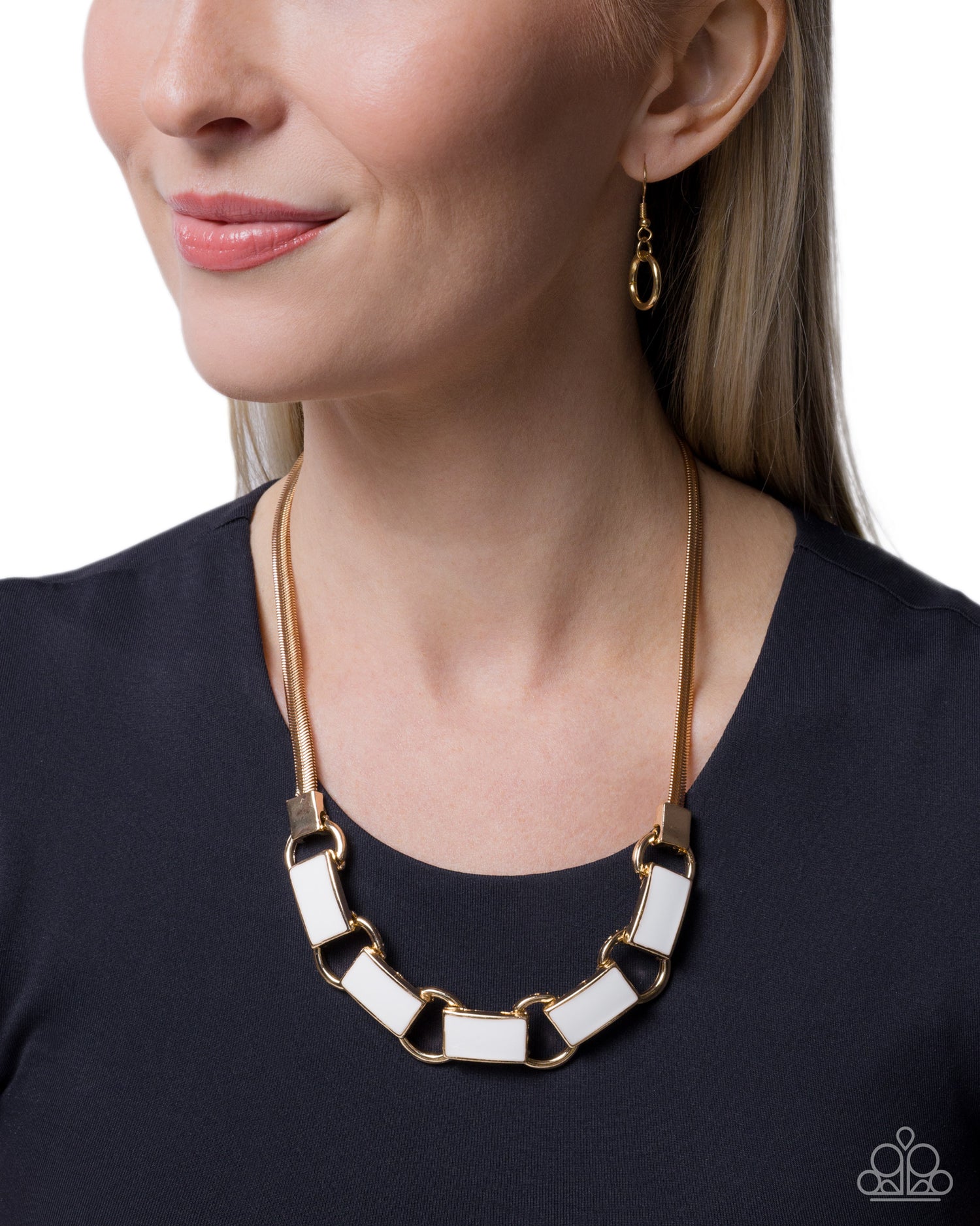 Collares blancos que puedes solicitar ¡los encontramos para ti!