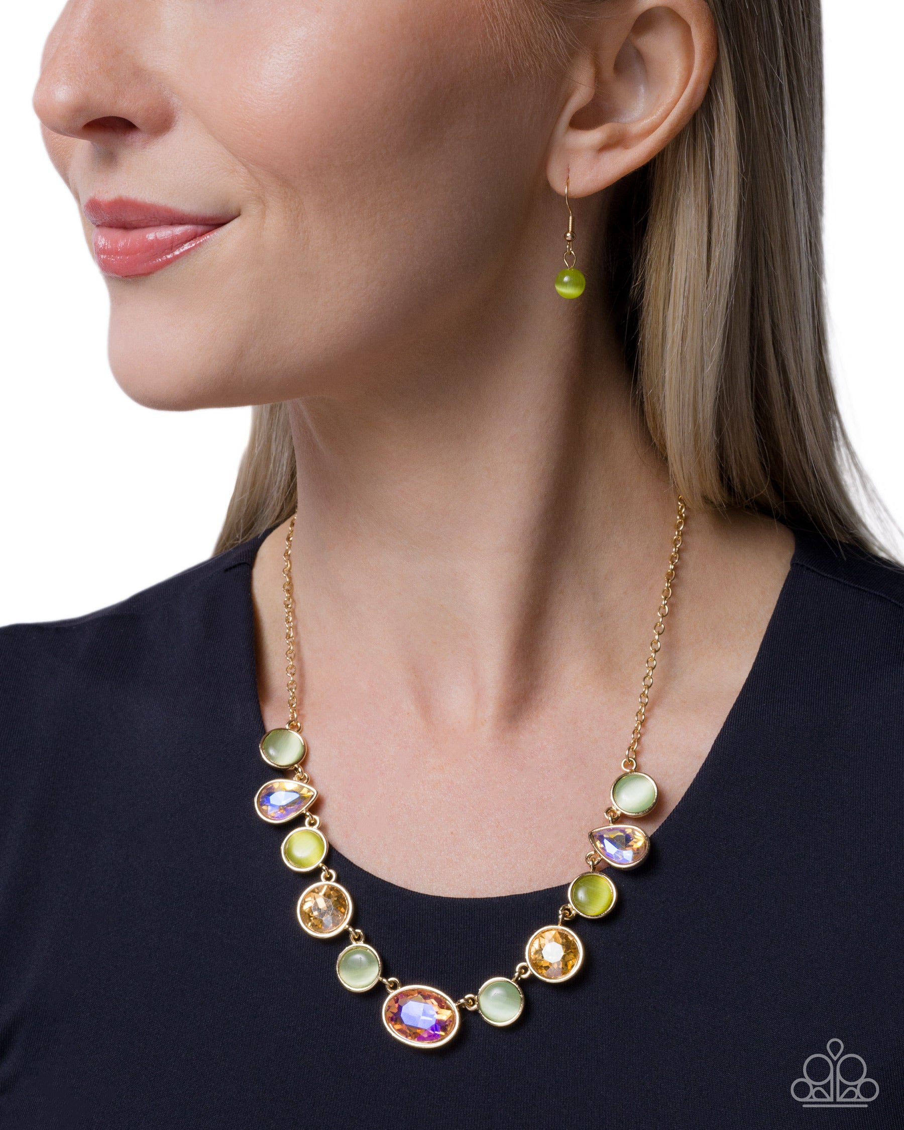 Executive Effort - Paparazzi Necklace Image