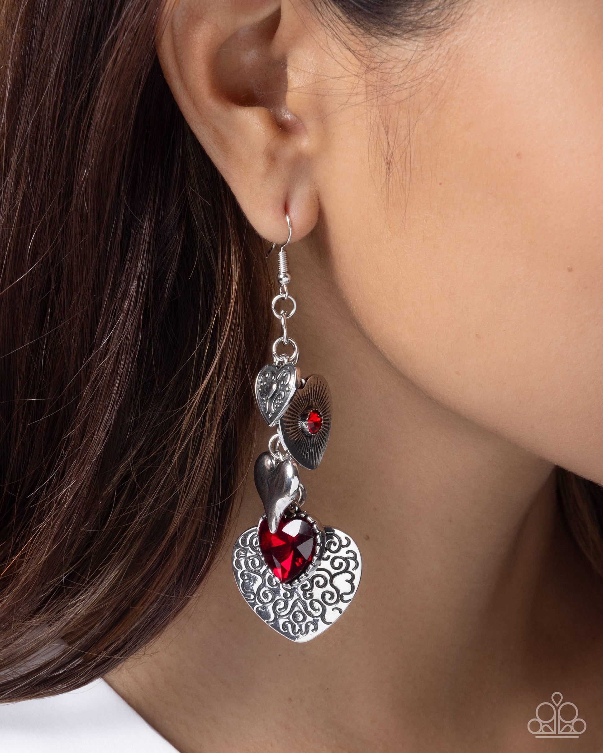 Courting Favor - Paparazzi Earring Image