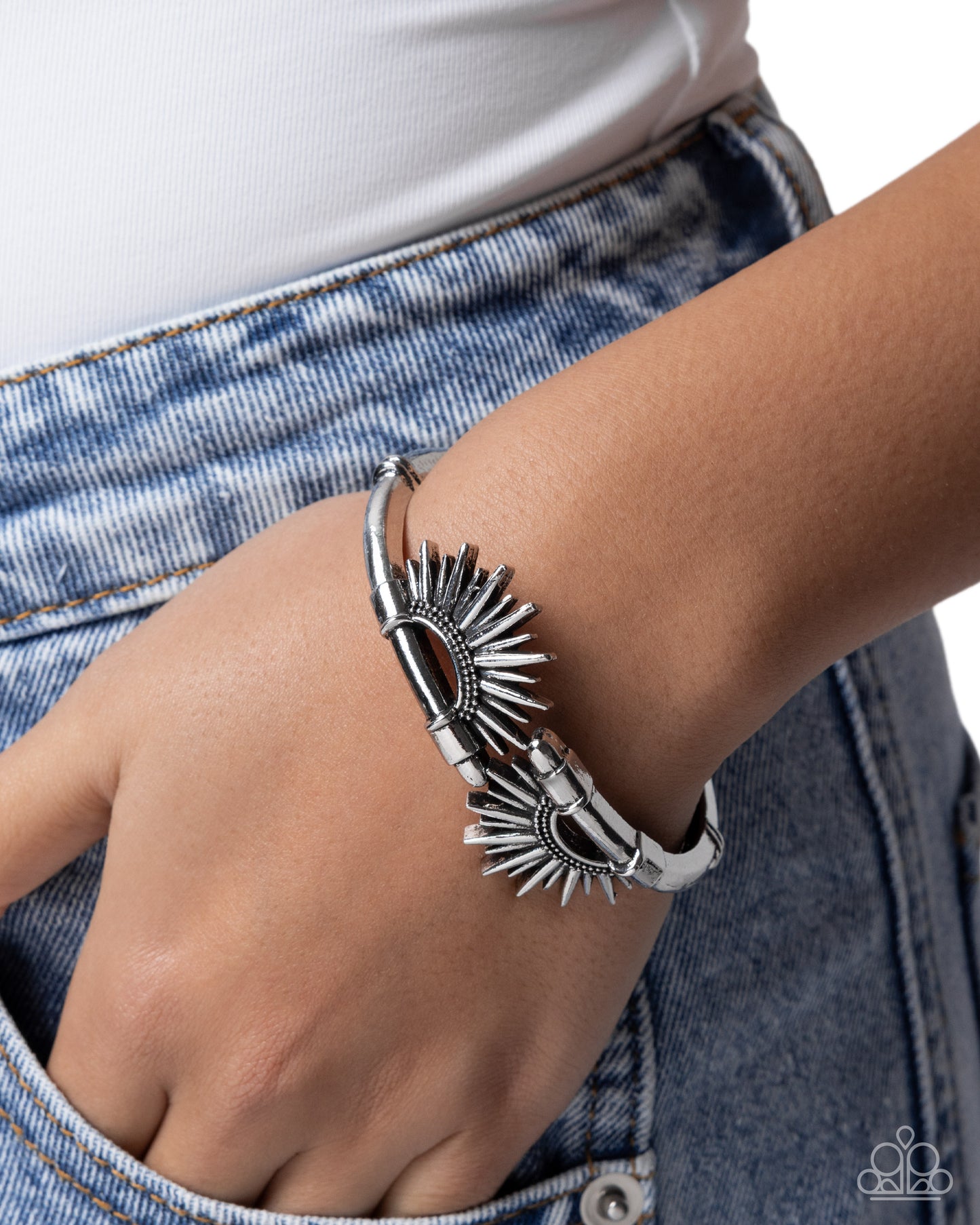 Sunburst Spell - Paparazzi Bracelet Image