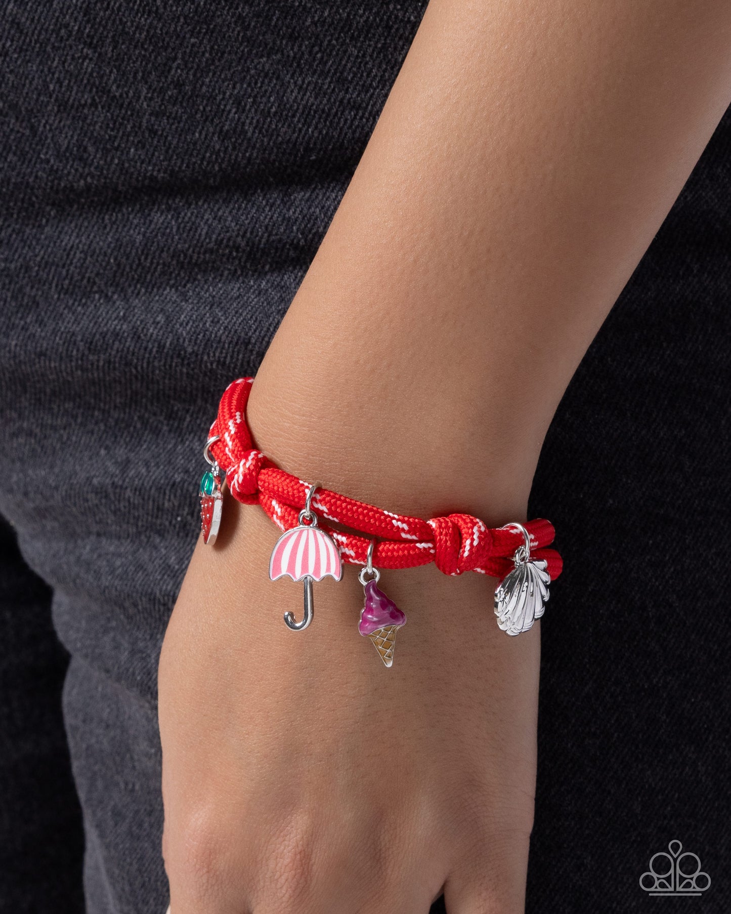 Summer Surge - Paparazzi Bracelet Image