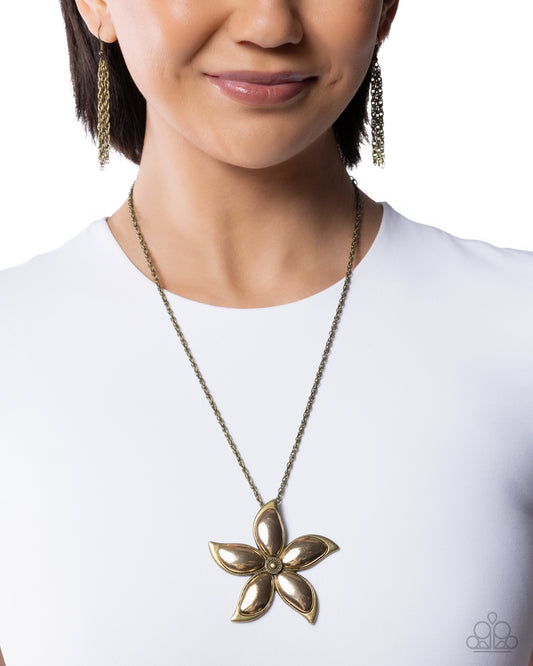 Sensational Sheen - Brass - Paparazzi Necklace Image