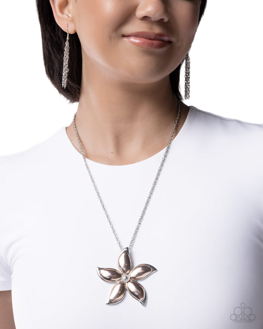 Sensational Sheen - Paparazzi Necklace Image