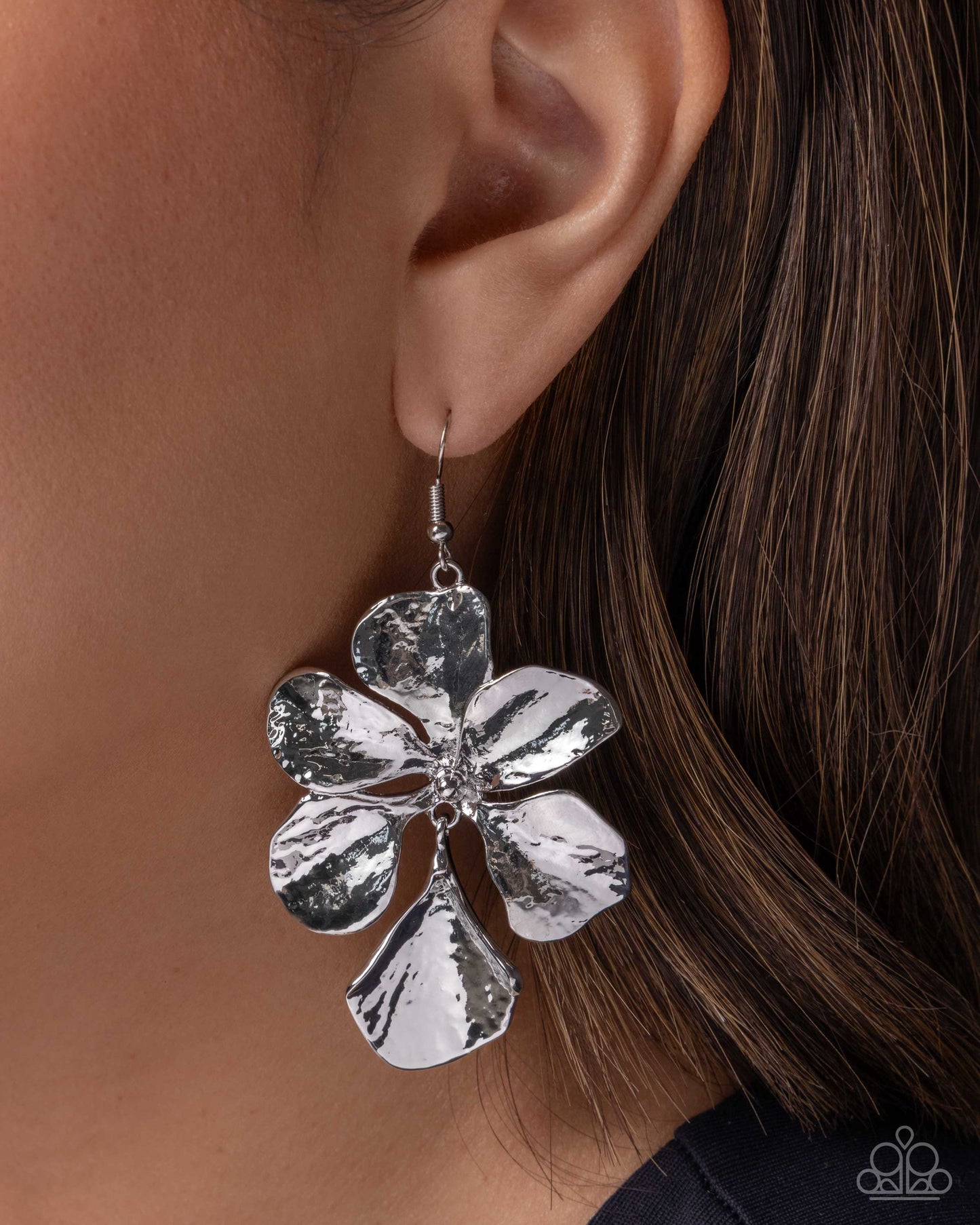 Petaled Phrase - Paparazzi Earring Image