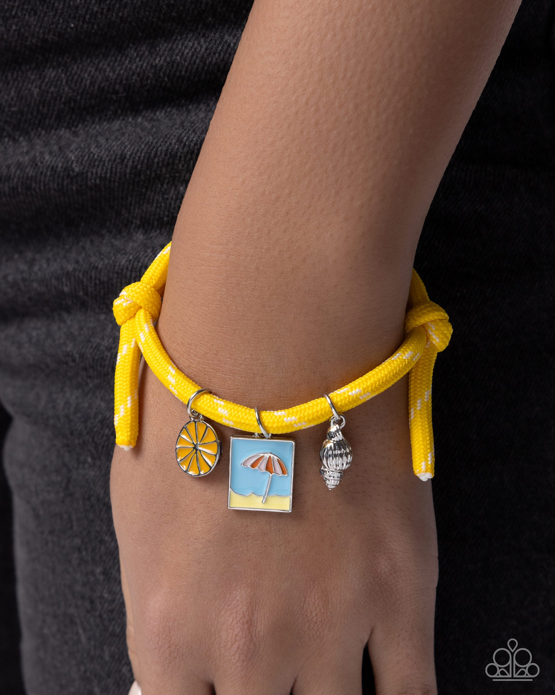 Summer Suite - Paparazzi Bracelet Image