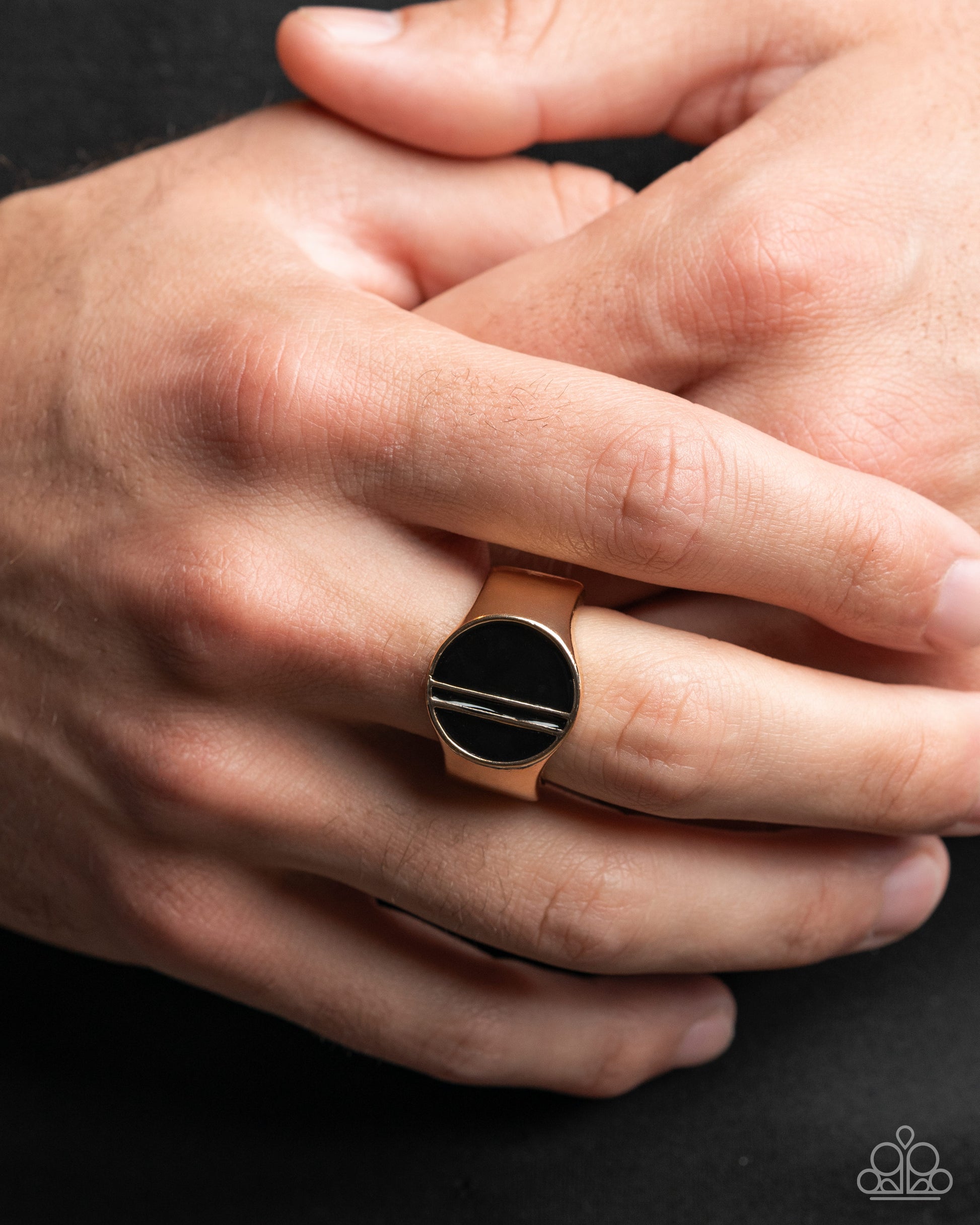 Generous Glam - Paparazzi Ring Image