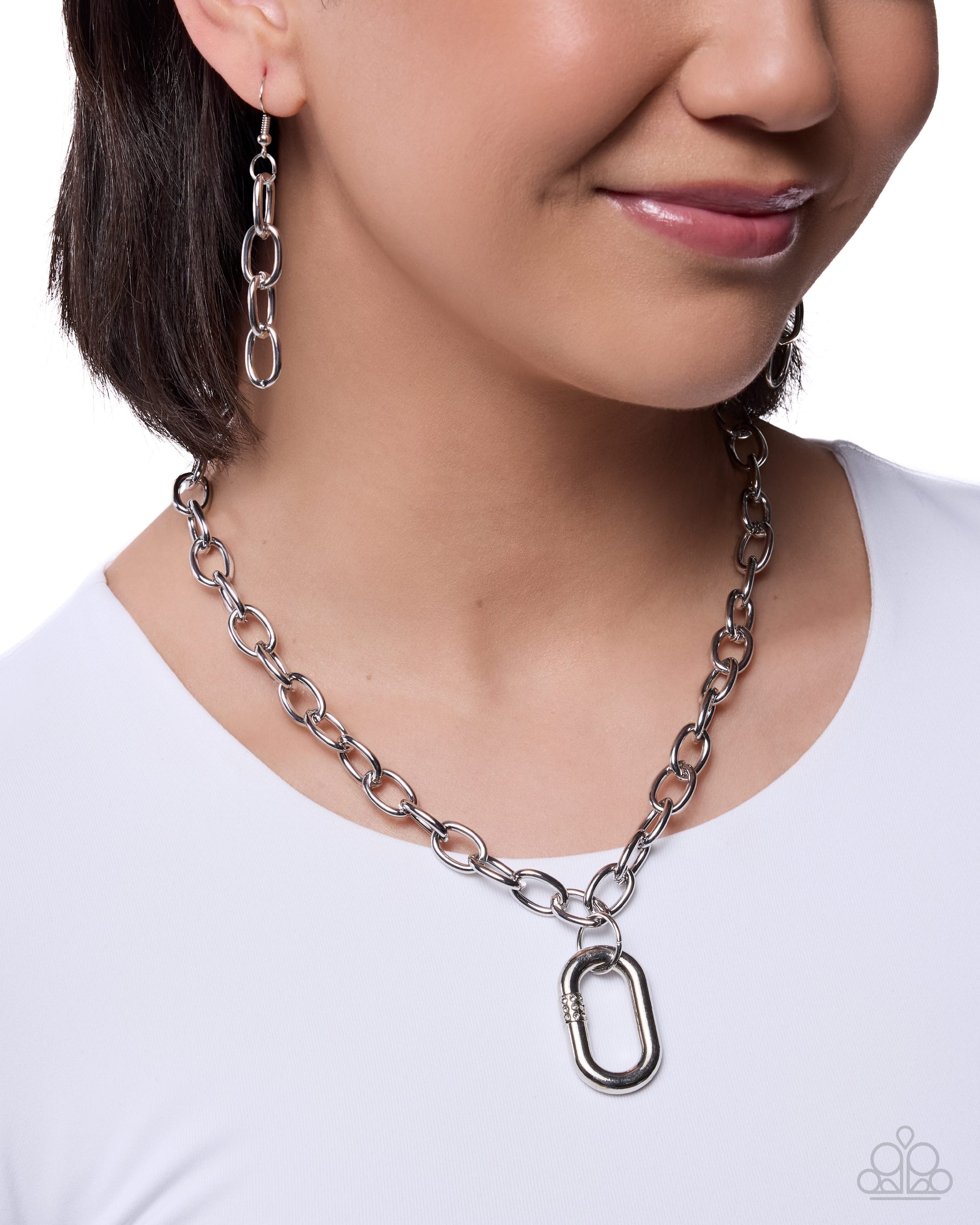 Dominant Dazzle - Paparazzi Necklace Image