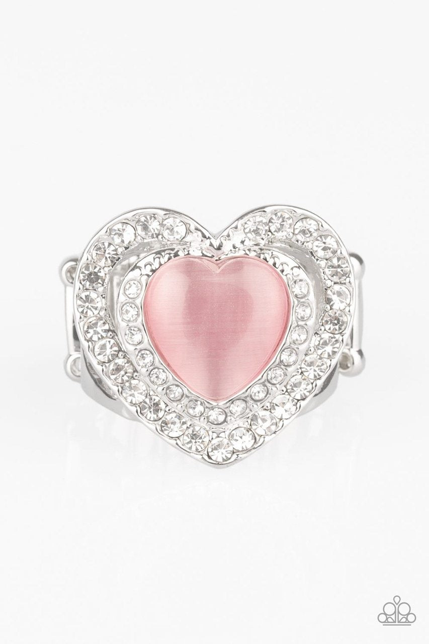 Paparazzi Ring ~ What The Heart Wants - Pink