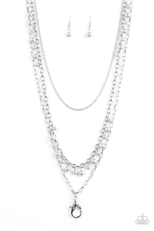 Collar Paparazzi ~ Pearl Pageant - Plata